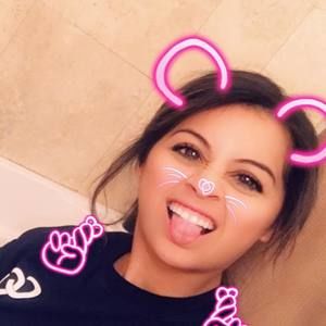 Meet your Posher, Jade